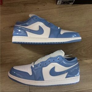 Jordan Men's Light Blue and White Sneakers